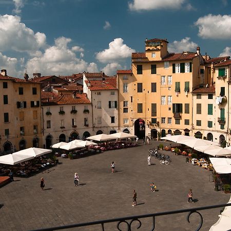 At Home Bed And Breakfast Lucca Exteriér fotografie