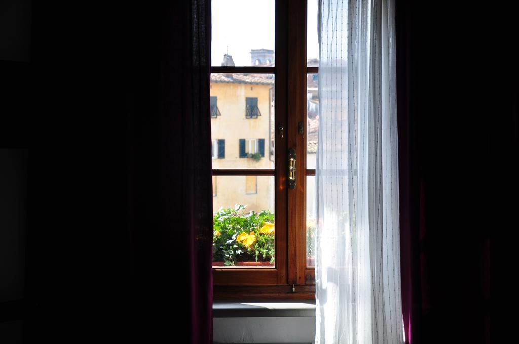 At Home Bed And Breakfast Lucca Exteriér fotografie